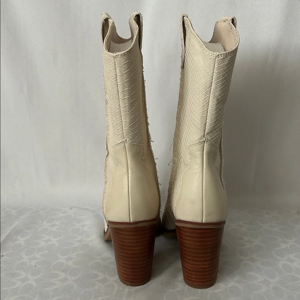 MIA Cream Leather Snake Print Raylyn Heeled Cowgirl Boots Shoes **Size 7** 🌸🌸 - Picture 5 of 8